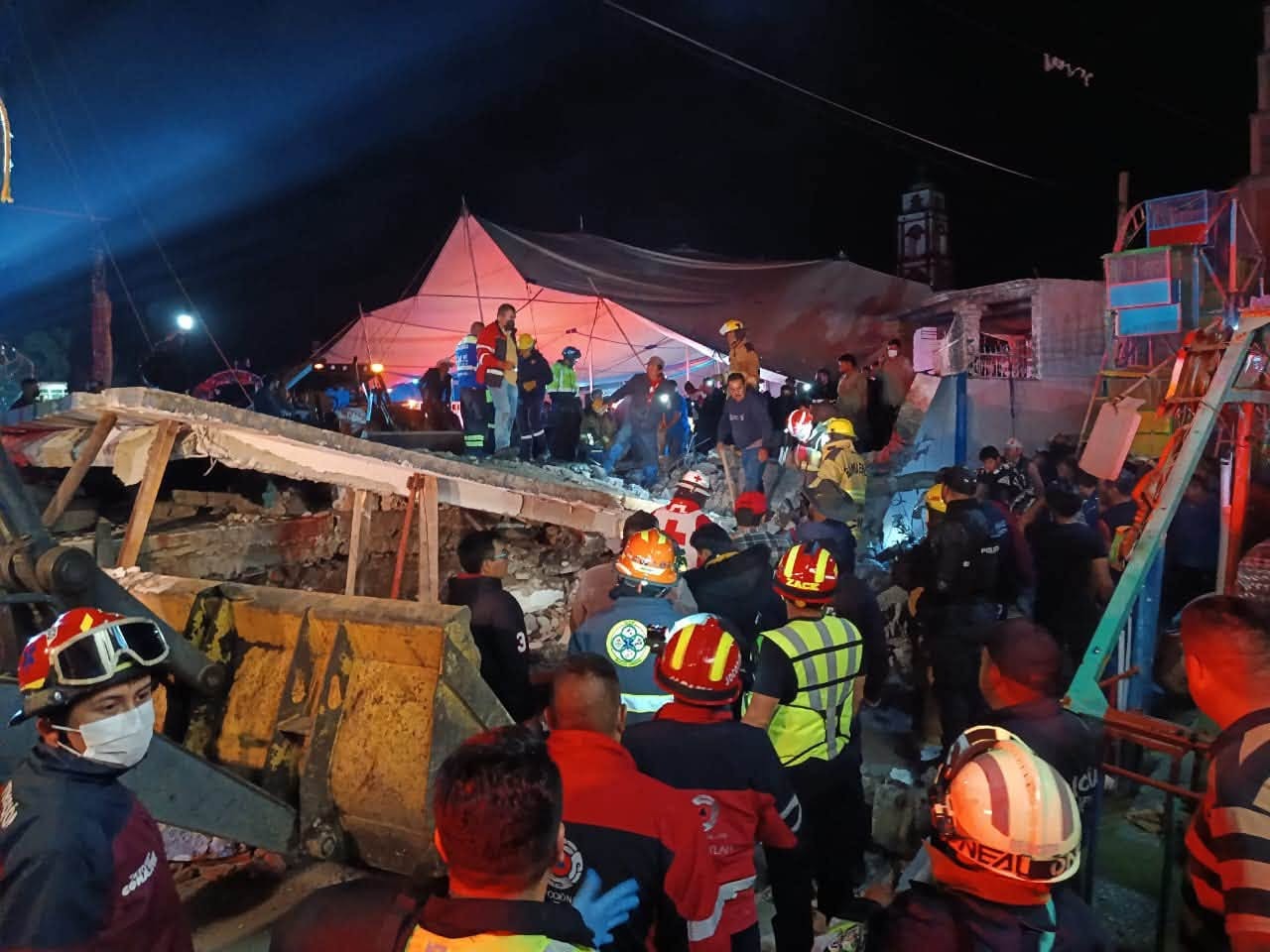 Explota pirotecnia durante fiesta patronal en Temascalcingo; reportan 9 muertos y 24 heridos