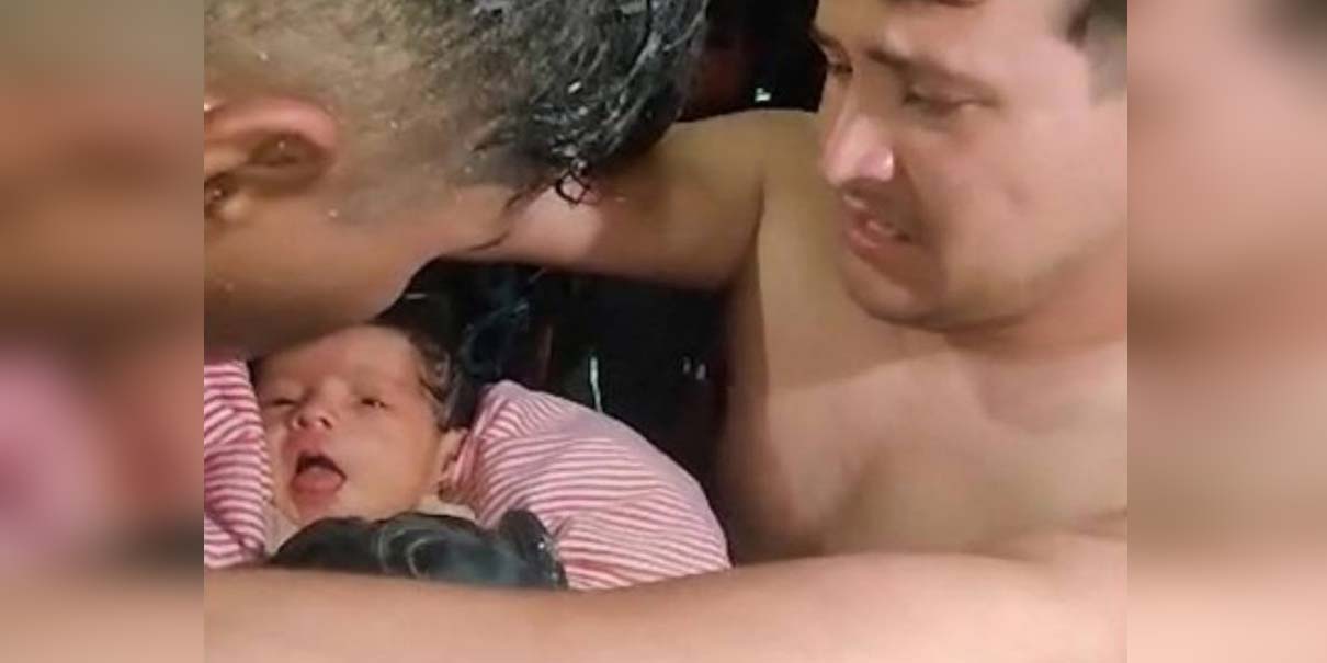 Milagro en Venezuela: el emotivo rescate con vida de un recién nacido entre los escombros tras los terremotos