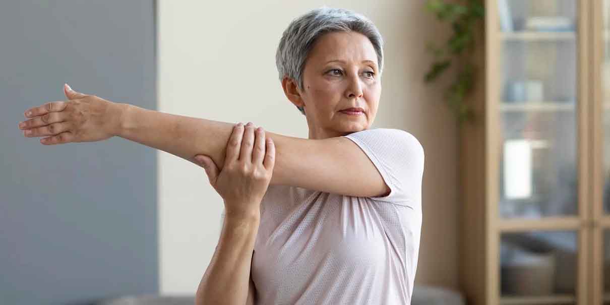 Por qué las mujeres pierden fuerza después de los 40 y cómo prevenirlo