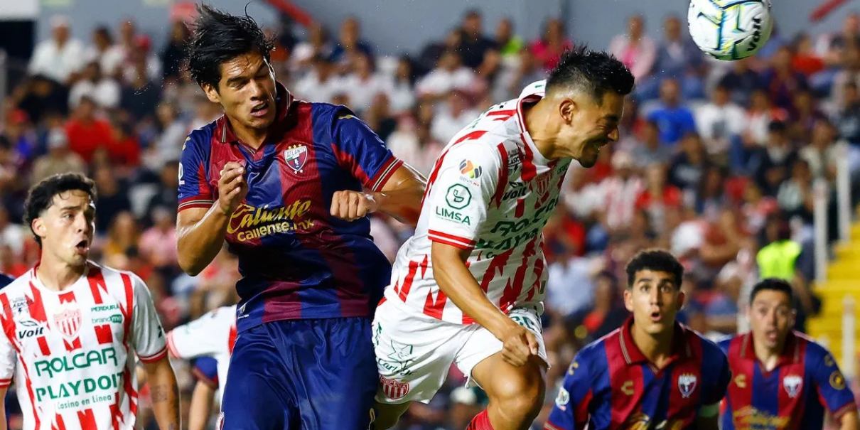 Necaxa vence al Atlante en su regreso a Primera División