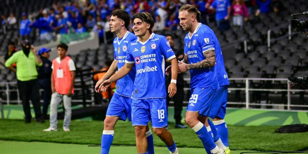 Cruz Azul remonta y vence 2-1 al Puebla en el Apertura 2026
