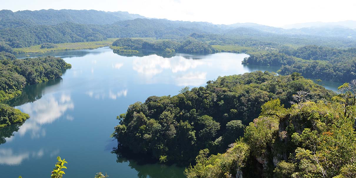 Metzabok: descubre el sistema de lagos escondidos más espectacular de Chiapas