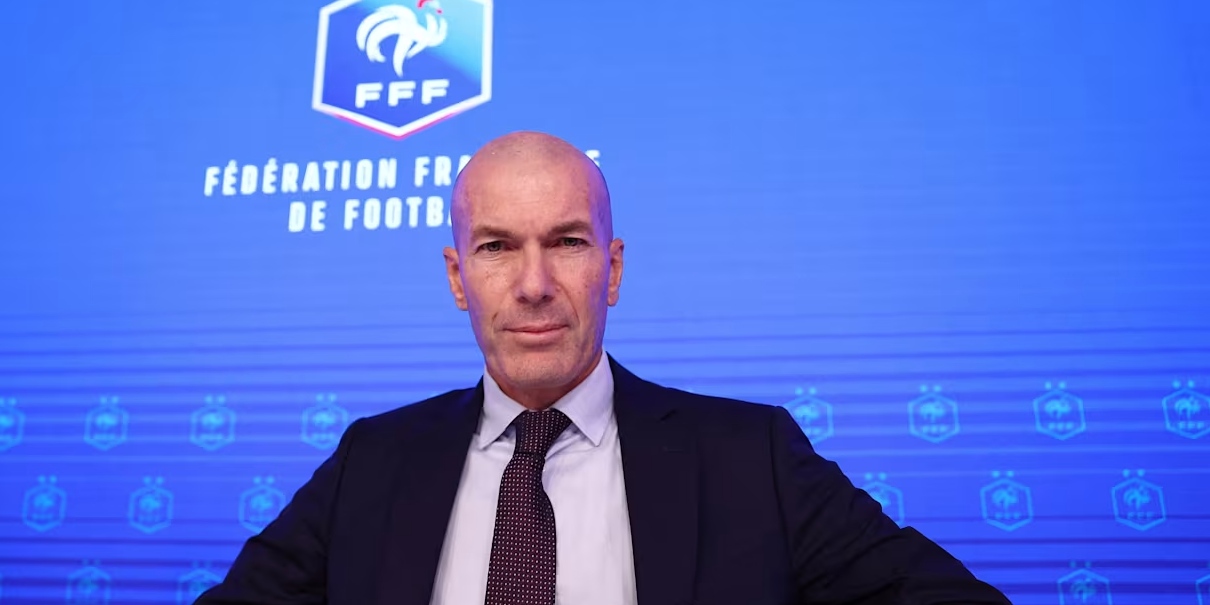 Zinedine Zidane es presentado como nuevo entrenador de Francia rumbo al Mundial 2030