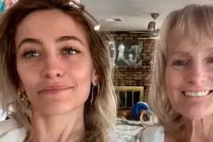 Paris Jackson revela cómo conoció a su madre Debbie Rowe a los 15 años