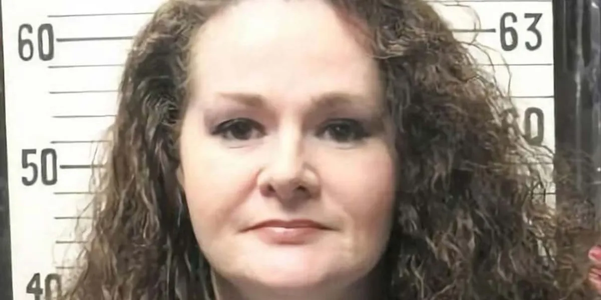 Christa Pike sobrevive a dos dosis de inyección letal durante su ejecución en Tennessee