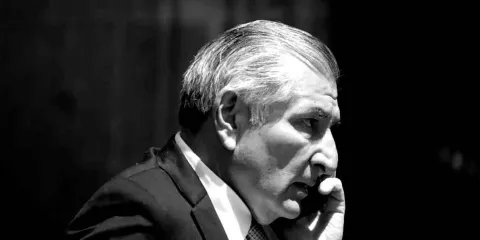 Investigaciones vinculan a Adán Augusto López con contratos y notarías usadas para crear empresas fantasma en Tabasco