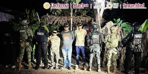 Detienen a tres extorsionadores de productores de limón. Usaban drones con explosivos en Apatzingán