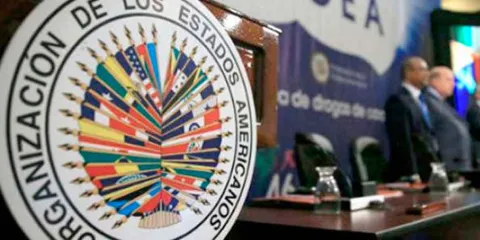 Cuba enfrenta presión internacional para acelerar reformas