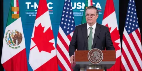 En el peor de los casos, el T-MEC seguirá vigente por una década más: Ebrard