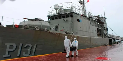 Golpe millonario al crimen. Armada de México asegura 829 kilos de cocaína frente a Guerrero