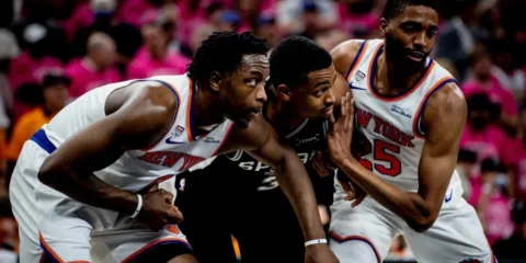 Knicks remontan 27 puntos y se colocan 3-1 en las Finales NBA 2026