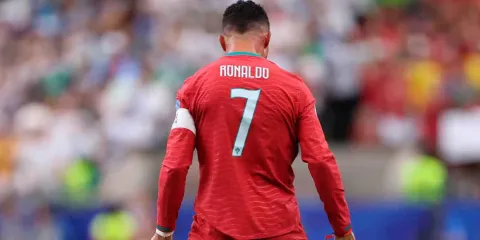 Portugal golea a Uzbekistán y Cristiano Ronaldo hace historia en el Mundial