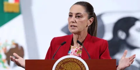“México no es piñata de nadie”: Sheinbaum pide no usar al país en campañas de EU