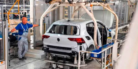 Estados Unidos retrasa la reforma de las reglas de origen automotrices del T-MEC