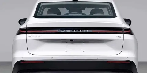 Parece un BYD, pero es un Jetta: Volkswagen presenta su nuevo sedán eléctrico económico