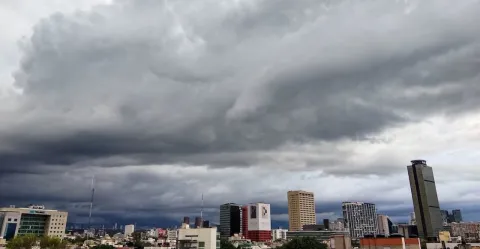 El mito de la “Tormenta Negra” en México: ¿Por qué el Servicio Meteorológico Nacional rechaza este término?