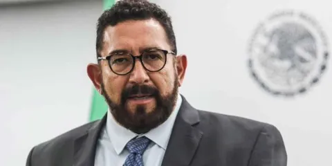 Un espía en la FGR. Cesan a Ulises Lara por ser informante de agencias estadounidenses