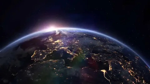 Astrónomos calculan el tiempo que le queda a la vida terrestre