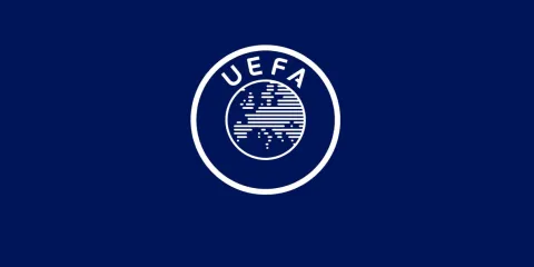 UEFA advierte a Infantino y estudia acciones legales por plan de vender la Copa Mundial