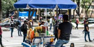 Sinaloa lidera aumento de pobreza laboral: 28.3 % no cubre la canasta