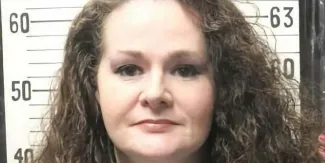 Christa Pike sobrevive a dos dosis de inyección letal durante su ejecución en Tennessee