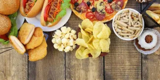 Menos comida ultraprocesada, ¿menos depresión y ansiedad?